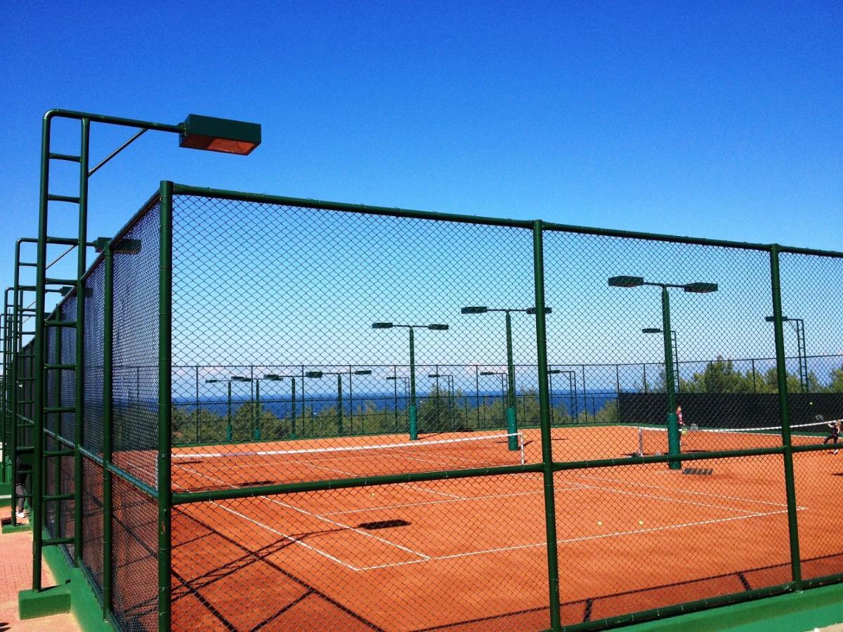 Korineum Golf & Beach Resort Agios Georgios  Eksteriør bilde
