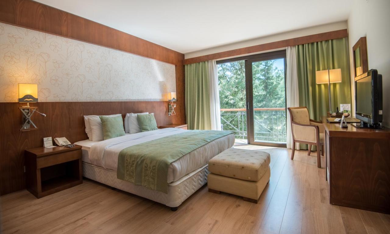 Korineum Golf & Beach Resort Agios Georgios  Eksteriør bilde