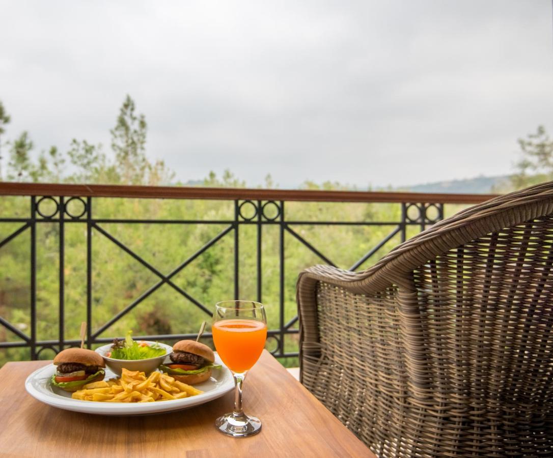 Korineum Golf & Beach Resort Agios Georgios  Eksteriør bilde