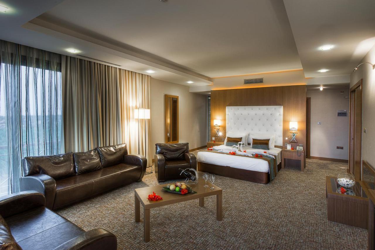 Korineum Golf & Beach Resort Agios Georgios  Eksteriør bilde