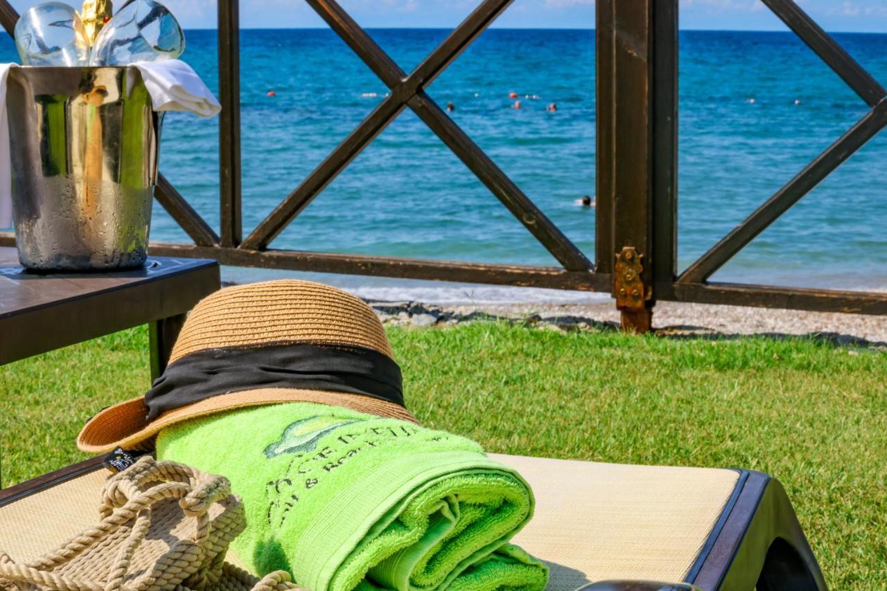 Korineum Golf & Beach Resort Agios Georgios  Eksteriør bilde