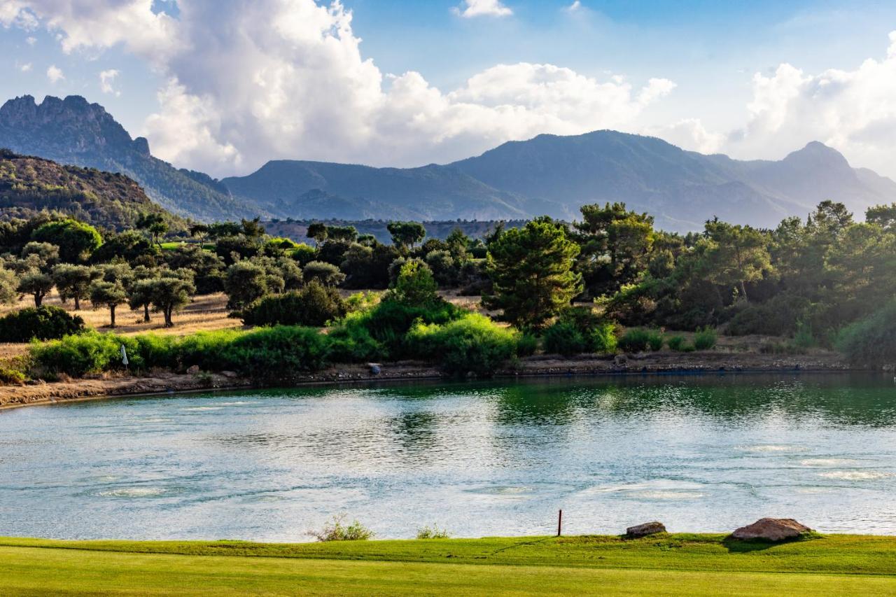 Korineum Golf & Beach Resort Agios Georgios  Eksteriør bilde