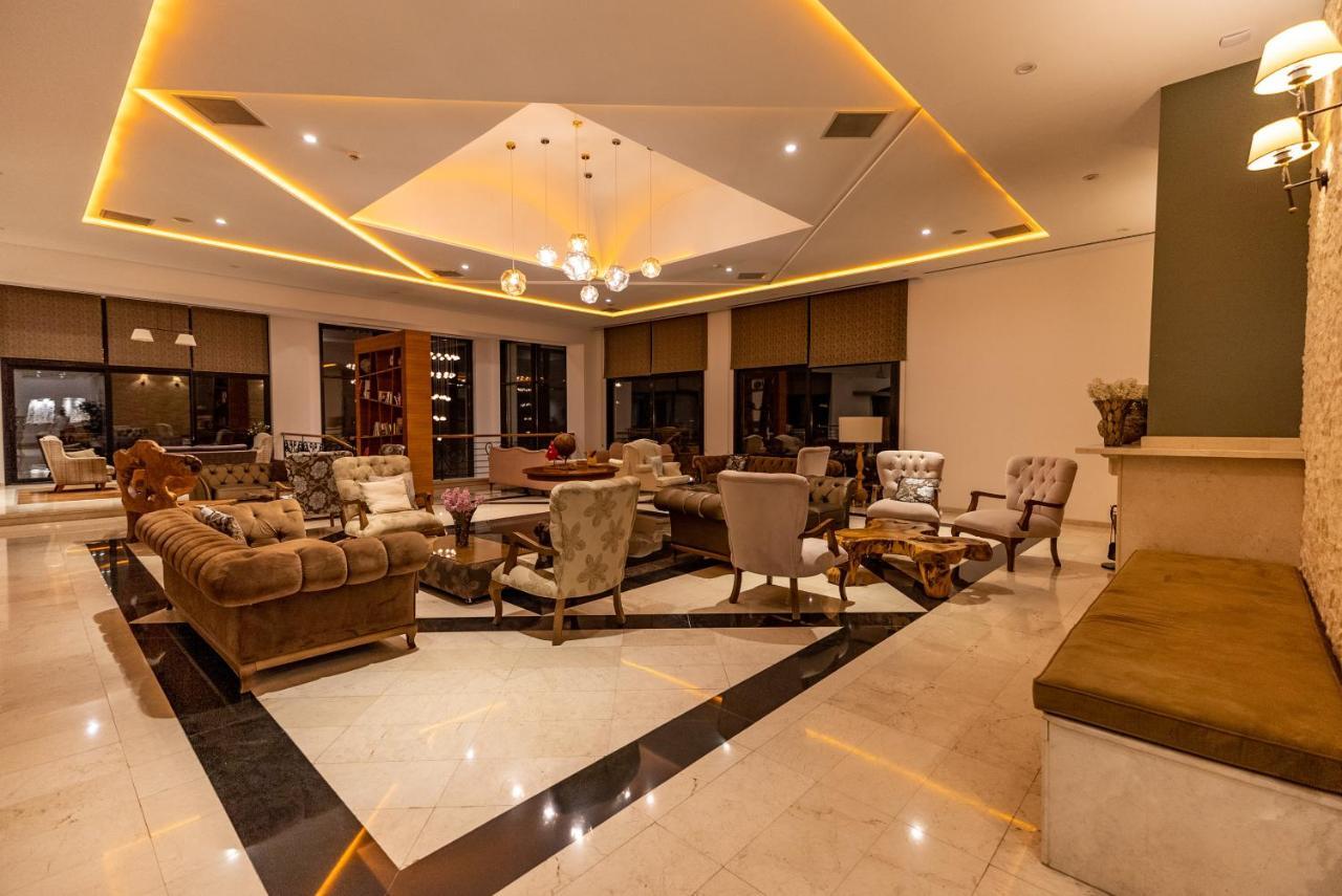 Korineum Golf & Beach Resort Agios Georgios  Eksteriør bilde